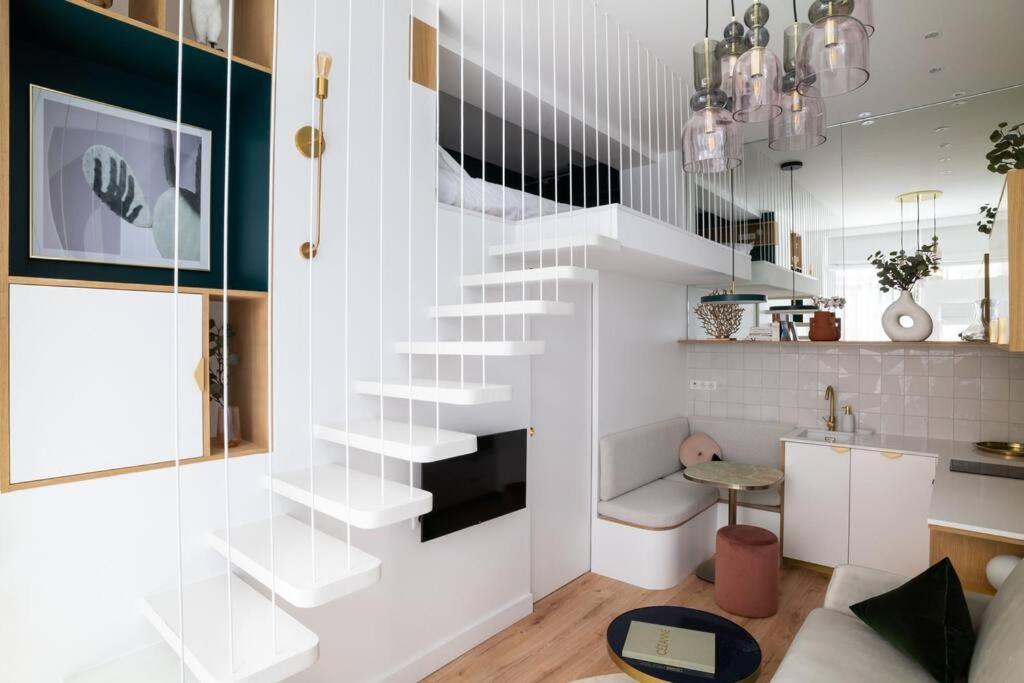 Bel Appartement D'Architecte Au Coeur De Paris Exterior photo